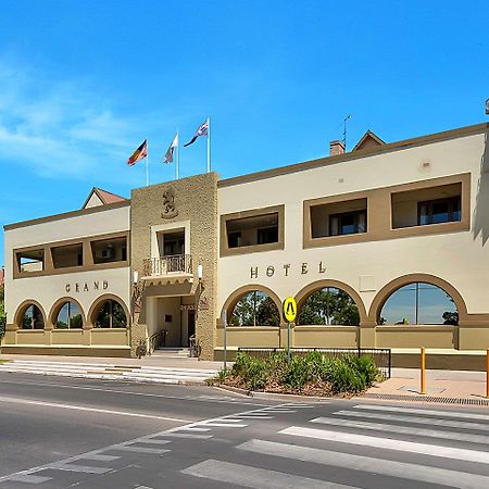 Quality Hotel Mildura Grand Buitenkant foto