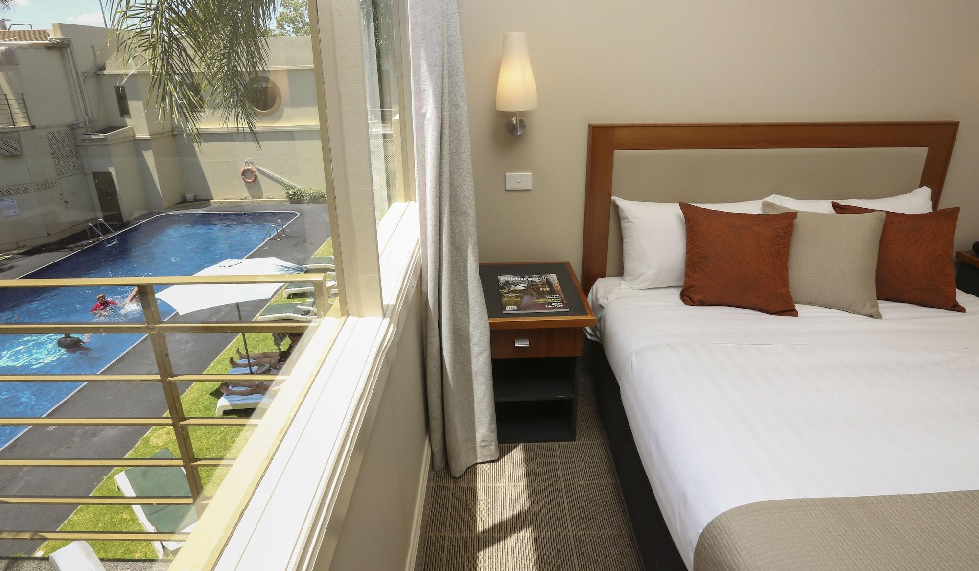 Quality Hotel Mildura Grand Buitenkant foto